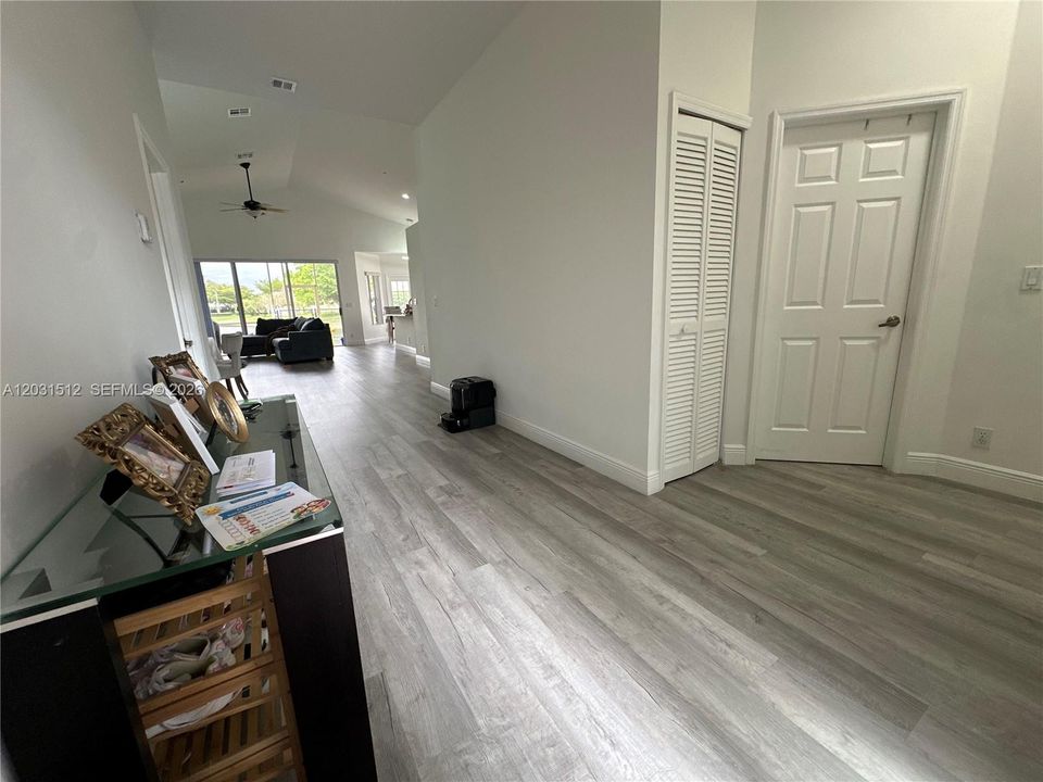 For Rent: $4,500 (4 beds, 2 baths, 1797 Square Feet)