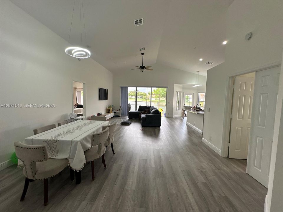 For Rent: $4,500 (4 beds, 2 baths, 1797 Square Feet)