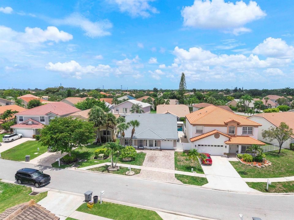 18242 Blue Lake Way_003