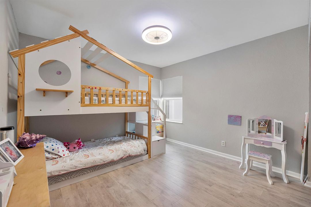 18242 Blue Lake Way_048