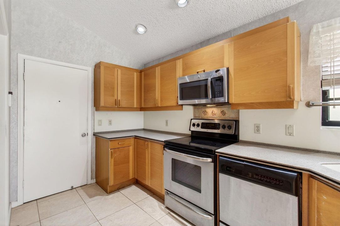 Stainless Appliances