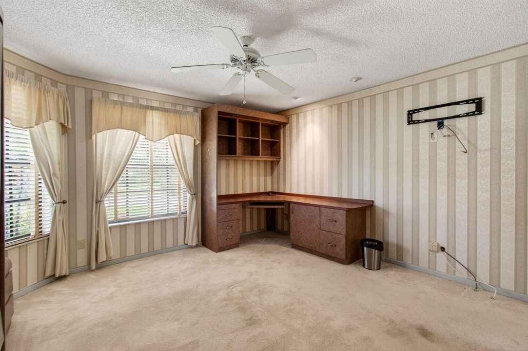 Large Guest Bedroom