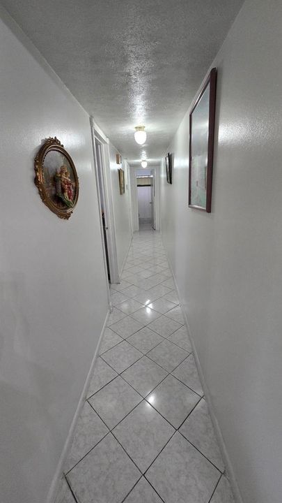 1000236131
