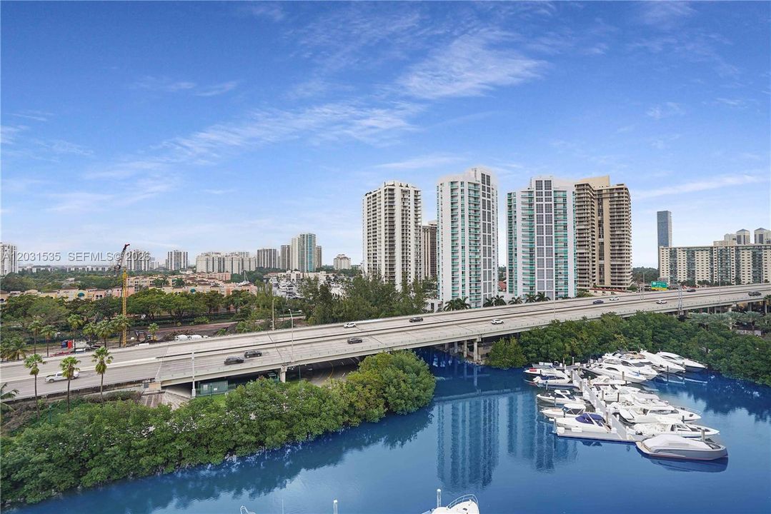 For Rent: $4,900 (2 beds, 2 baths, 1464 Square Feet)