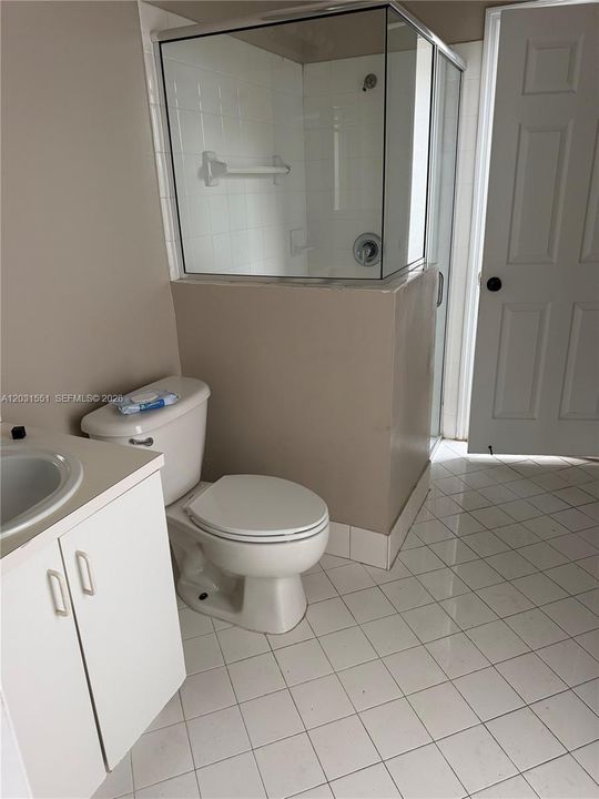 En Renta: $3,900 (6 camas, 3 baños, 3183 Pies cuadrados)