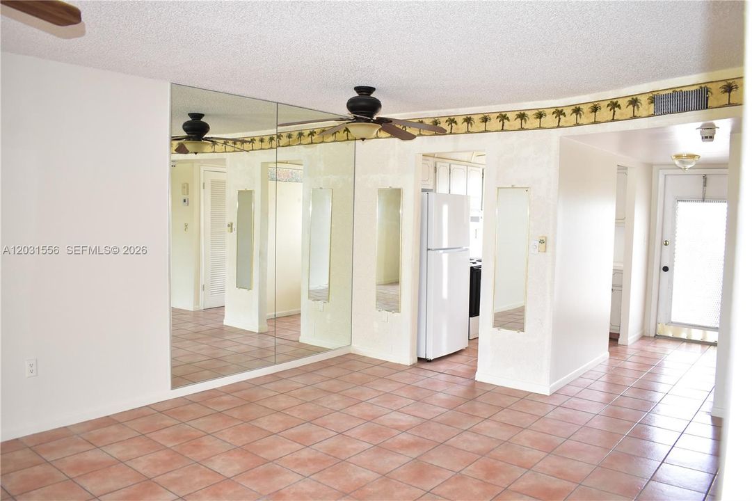 For Sale: $77,500 (2 beds, 2 baths, 850 Square Feet)