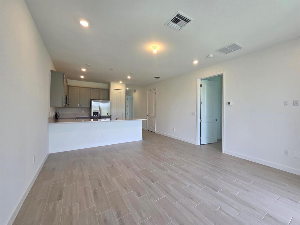 13653 Jubilee Ln 4