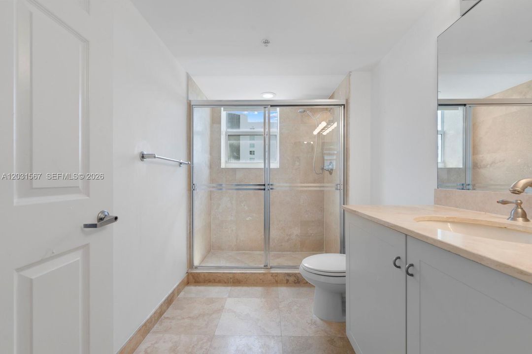2nd Bathroom