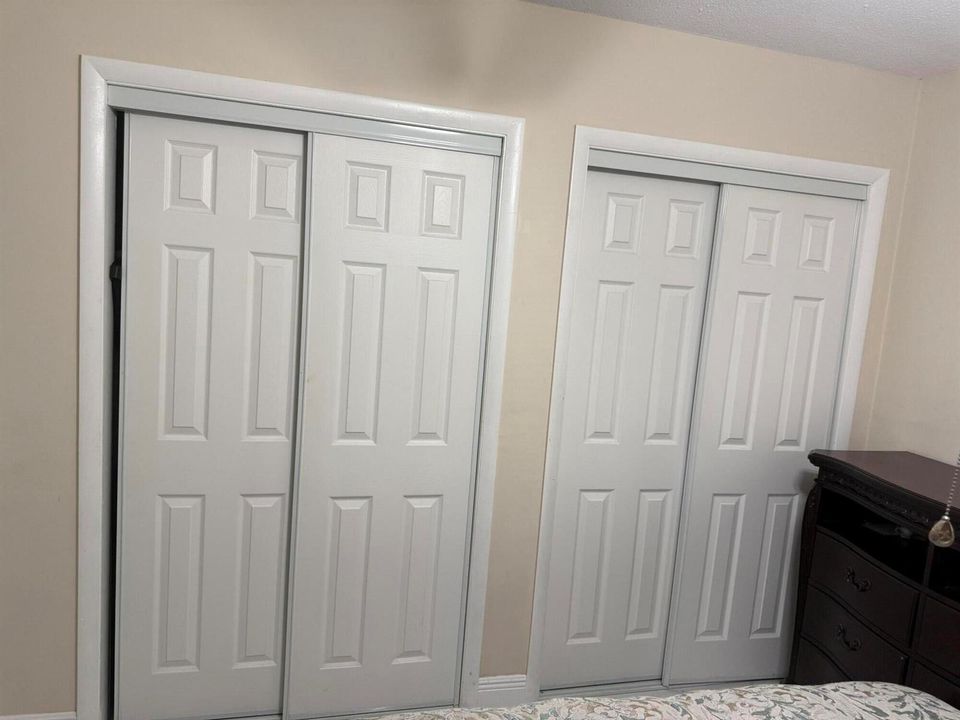 2nd bedroom closet