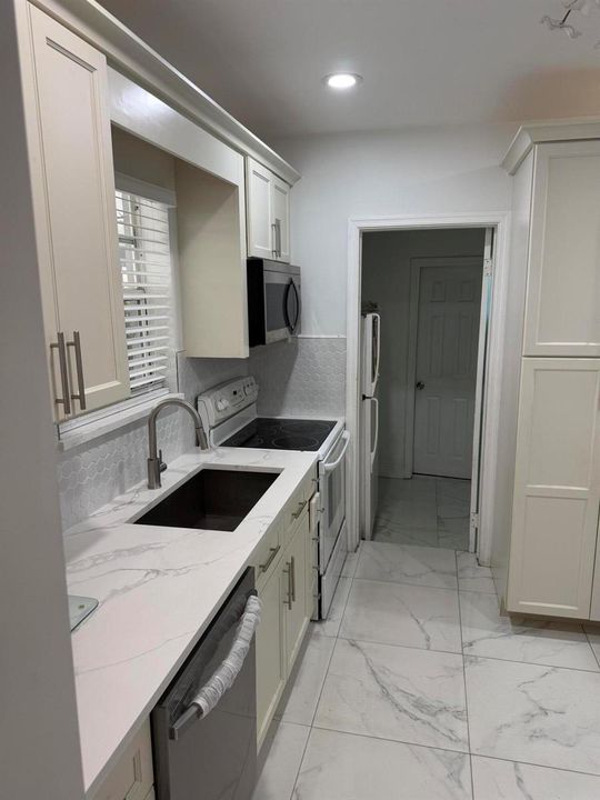kitchen2