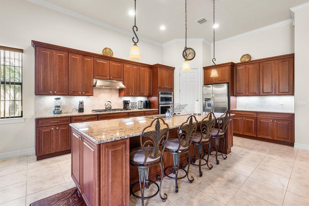 4127SienaCirWellington6-1