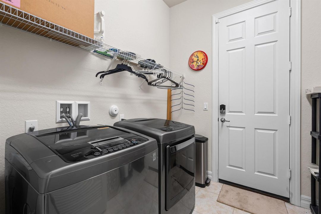 4127SienaCirWellington13-1