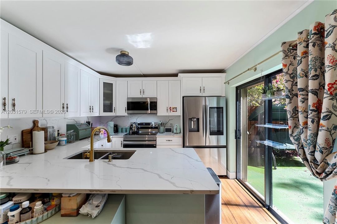 For Sale: $450,000 (3 beds, 2 baths, 1488 Square Feet)