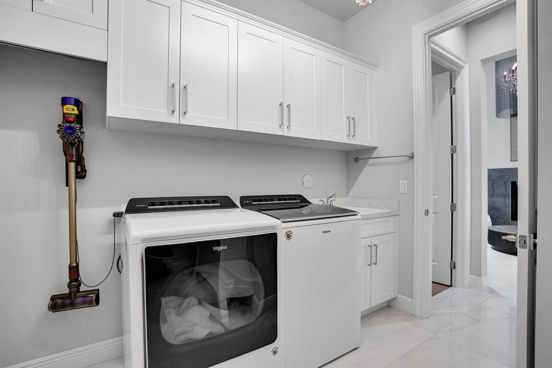10-web-or-mls-6903-3792