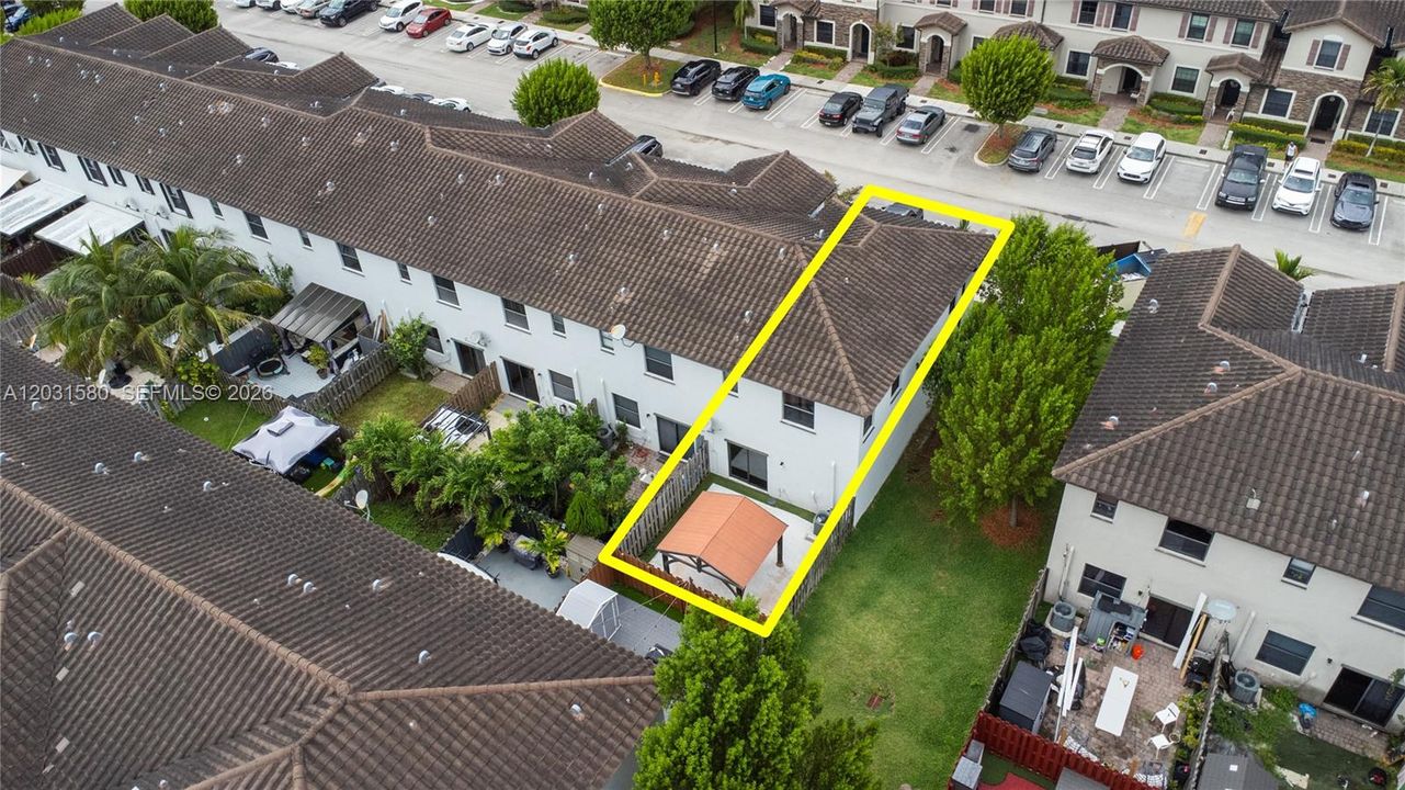 For Sale: $400,000 (3 beds, 2 baths, 1659 Square Feet)