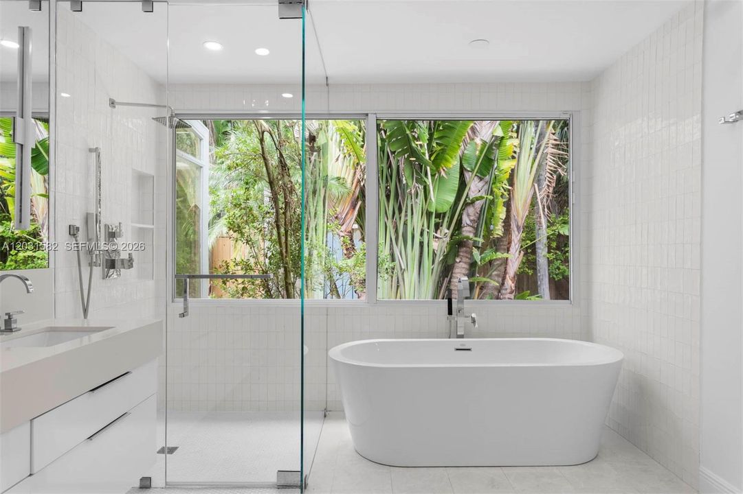 For Rent: $11,500 (4 beds, 3 baths, 2258 Square Feet)