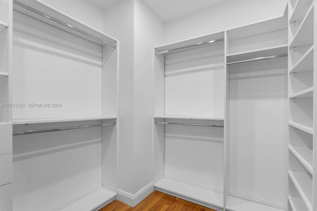 For Rent: $11,500 (4 beds, 3 baths, 2258 Square Feet)
