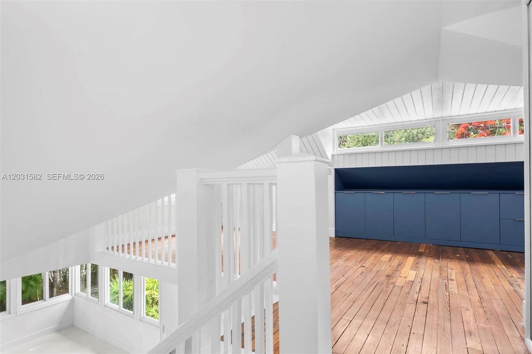 For Rent: $11,500 (4 beds, 3 baths, 2258 Square Feet)