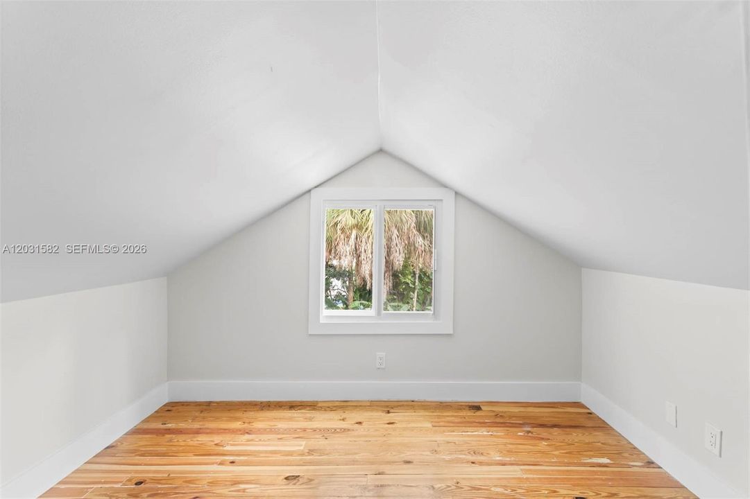 For Rent: $11,500 (4 beds, 3 baths, 2258 Square Feet)