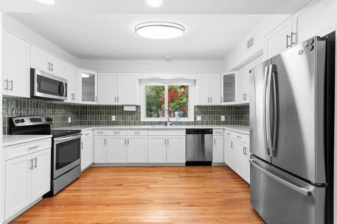 For Rent: $11,500 (4 beds, 3 baths, 2258 Square Feet)
