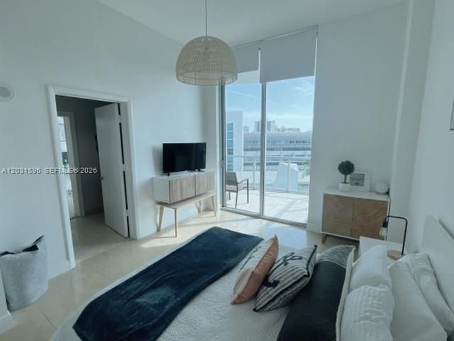 For Rent: $4,300 (3 beds, 2 baths, 1362 Square Feet)