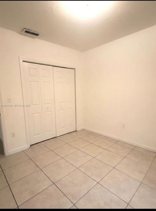 For Rent: $3,600 (6 beds, 4 baths, 2777 Square Feet)