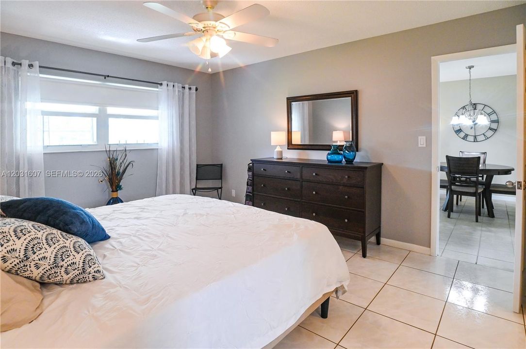 For Sale: $89,500 (1 beds, 1 baths, 680 Square Feet)