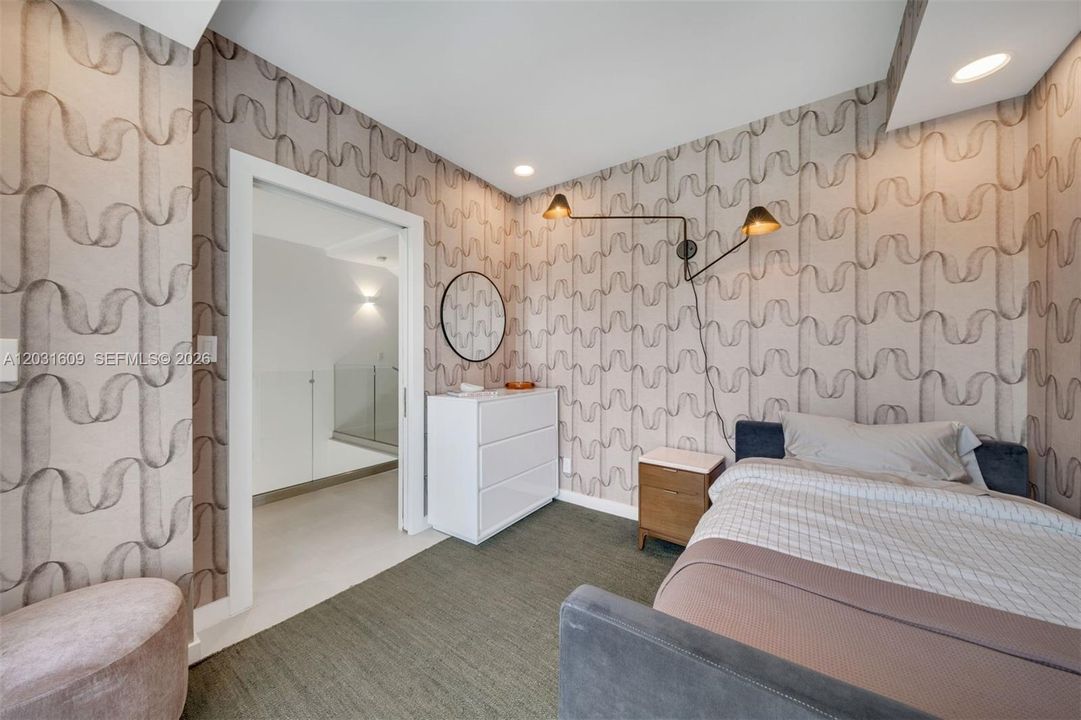 For Rent: $12,000 (4 beds, 3 baths, 3696 Square Feet)