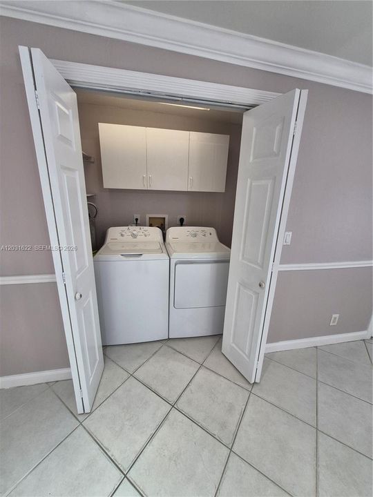 For Rent: $3,000 (3 beds, 3 baths, 1638 Square Feet)