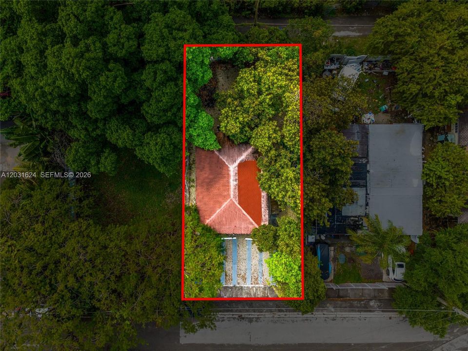 For Sale: $950,000 (0.10 acres)