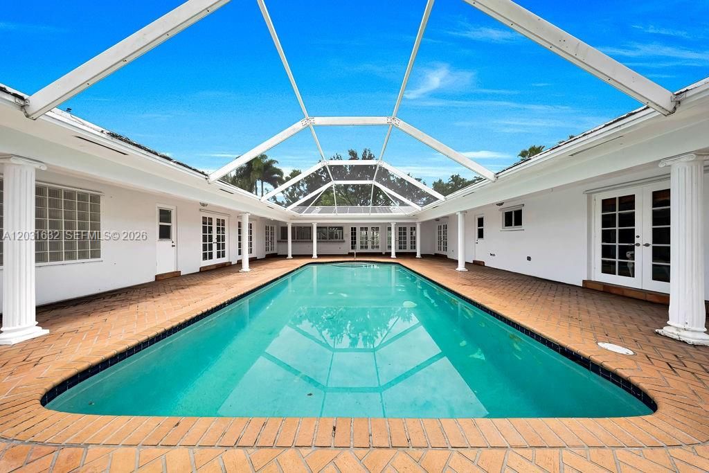 For Sale: $1,317,400 (5 beds, 3 baths, 3726 Square Feet)
