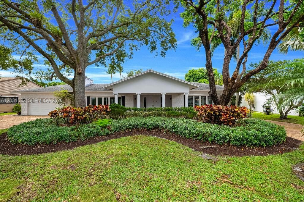 For Sale: $1,317,400 (5 beds, 3 baths, 3726 Square Feet)
