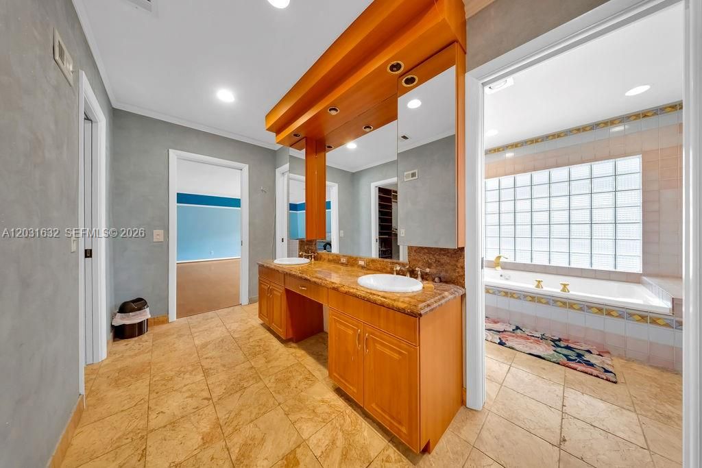 For Sale: $1,317,400 (5 beds, 3 baths, 3726 Square Feet)