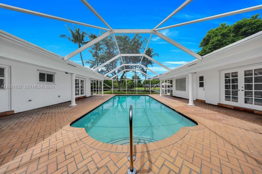 For Sale: $1,317,400 (5 beds, 3 baths, 3726 Square Feet)