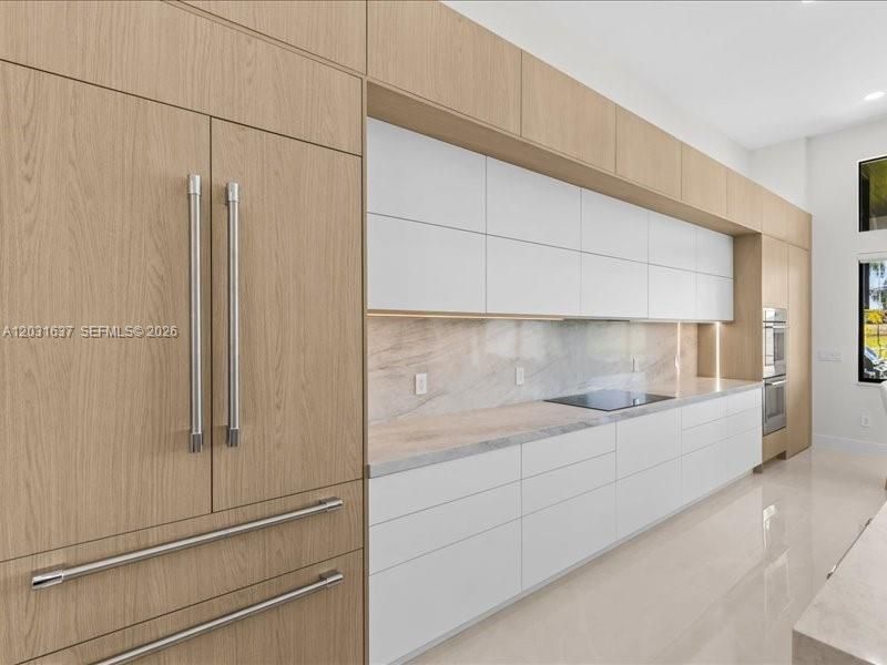 For Sale: $1,425,000 (5 beds, 5 baths, 3336 Square Feet)