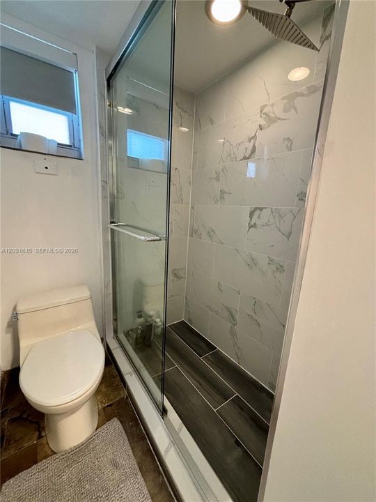 For Rent: $2,775 (1 beds, 1 baths, 706 Square Feet)
