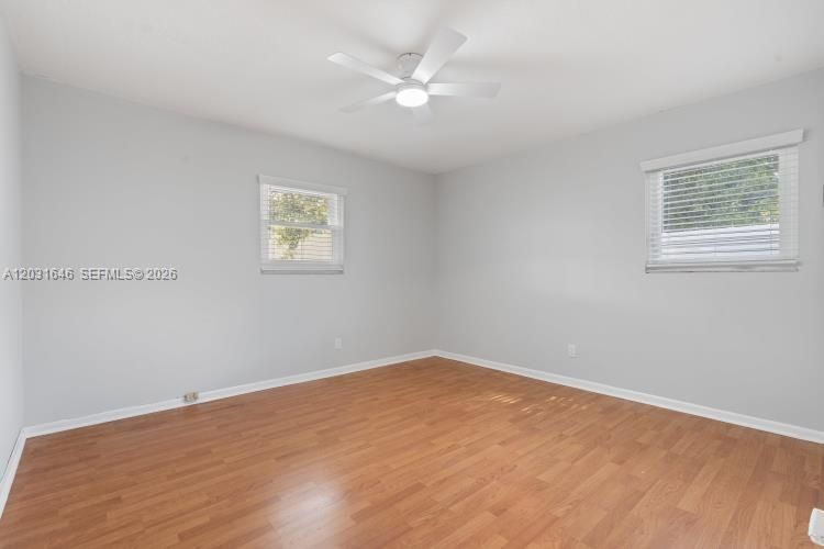 For Sale: $515,000 (3 beds, 2 baths, 1310 Square Feet)