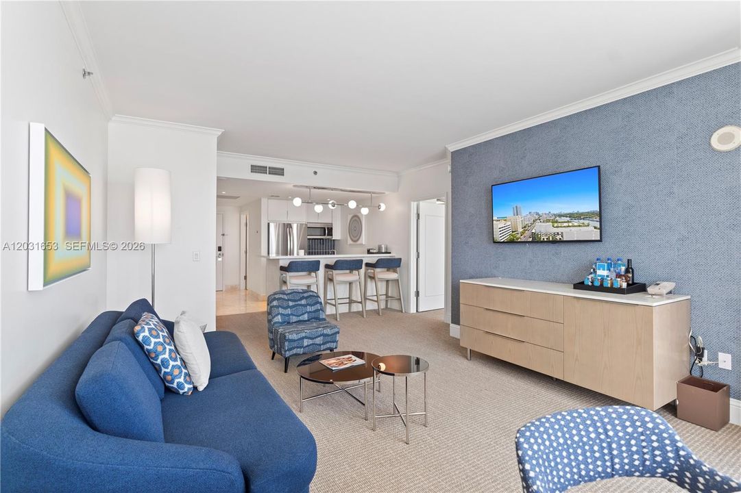 For Sale: $1,389,000 (1 beds, 2 baths, 1002 Square Feet)