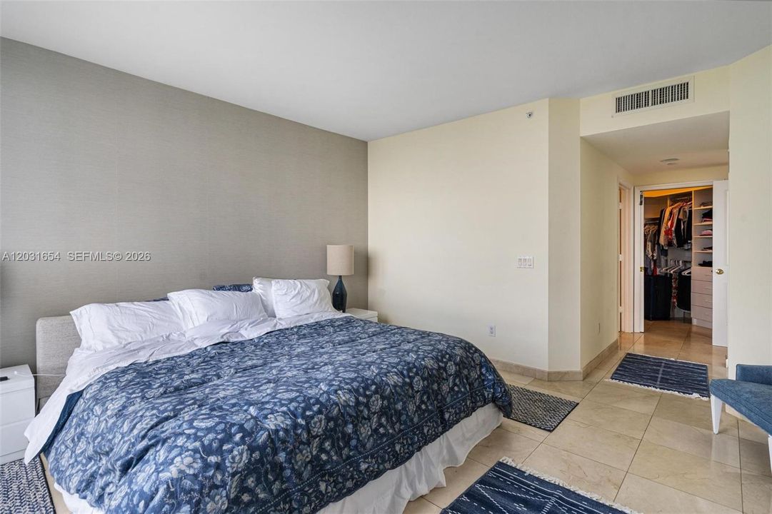 For Rent: $7,900 (2 beds, 2 baths, 1380 Square Feet)