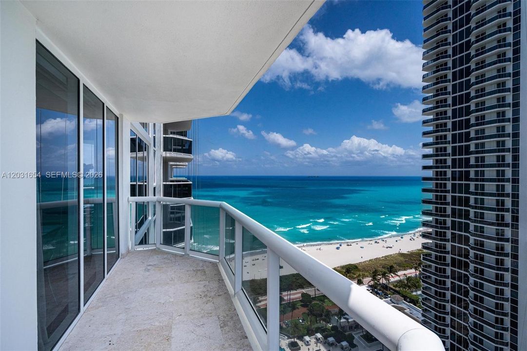For Rent: $7,900 (2 beds, 2 baths, 1380 Square Feet)