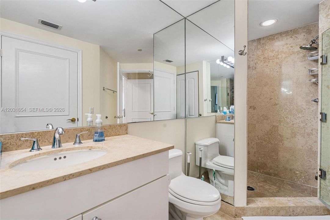 For Rent: $7,900 (2 beds, 2 baths, 1380 Square Feet)