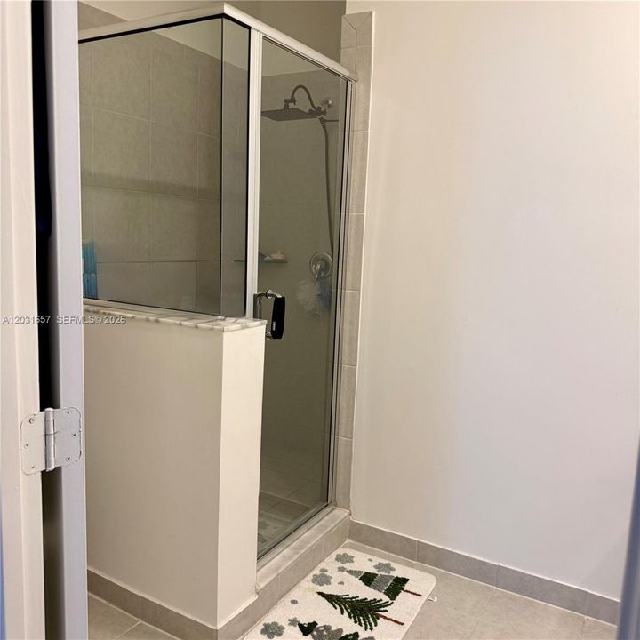 В аренду: $3,500 (4 спален, 2 ванн, 1820 Квадратных фут)