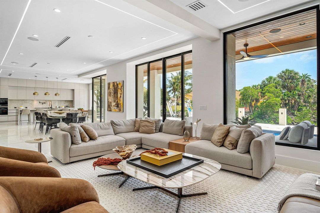 013-798HavanaDrive-BocaRaton-FL-33487-SM