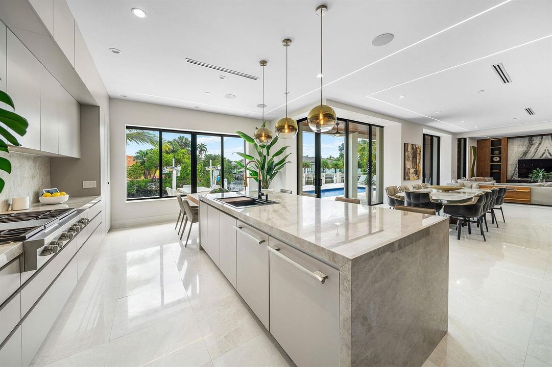 005-798HavanaDrive-BocaRaton-FL-33487-SM