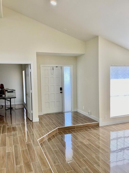 ENTRY FOYER