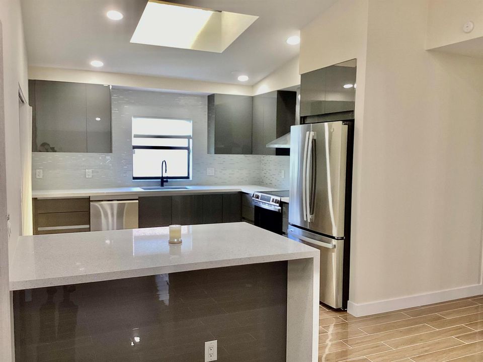 UPDATED KITCHEN