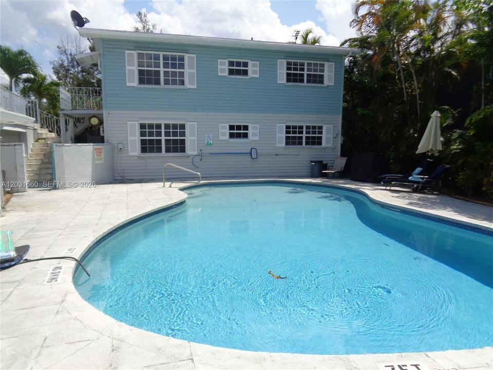 For Rent: $2,000 (1 beds, 1 baths, 0 Square Feet)