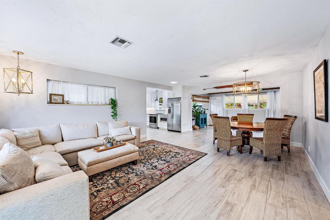 1869 Circle Dr
