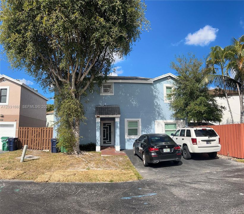 For Sale: $560,000 (4 beds, 2 baths, 1702 Square Feet)