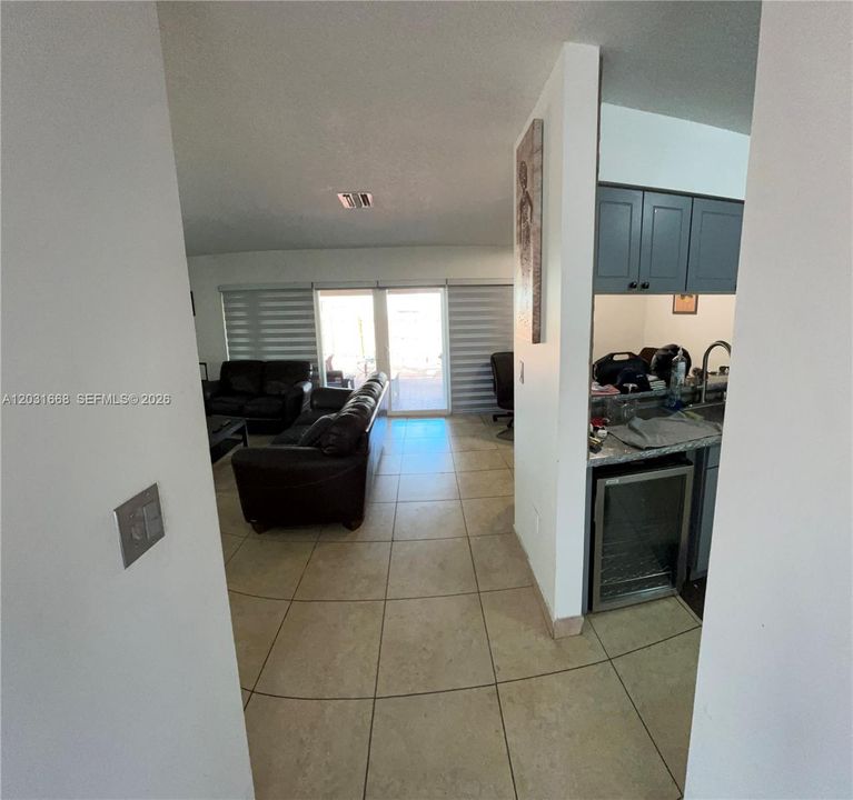 For Sale: $560,000 (4 beds, 2 baths, 1702 Square Feet)